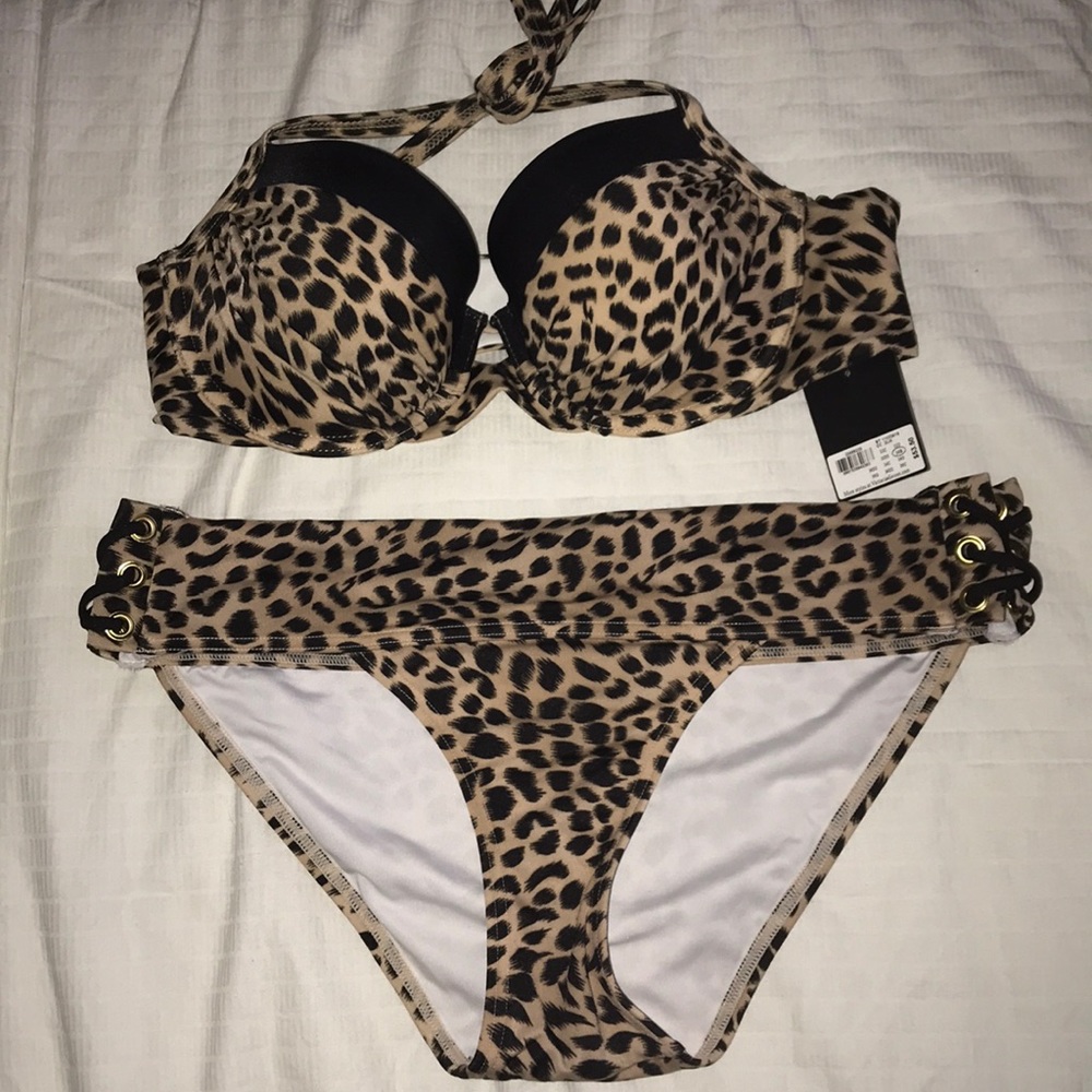 VICTORIAS SECRET BIKINI TOP 32C NWT & BOTTOMS S